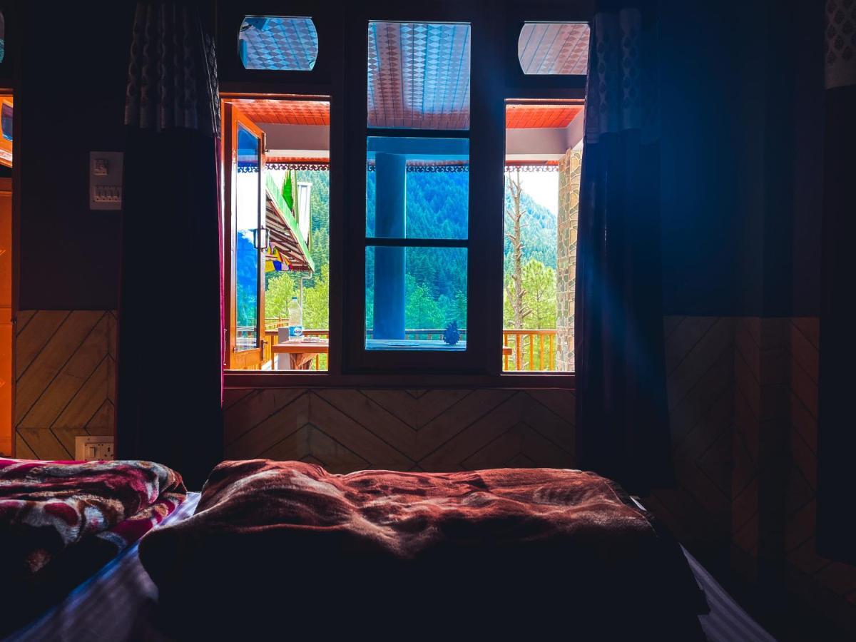 Highland Spirit Hotel Касол Екстериор снимка